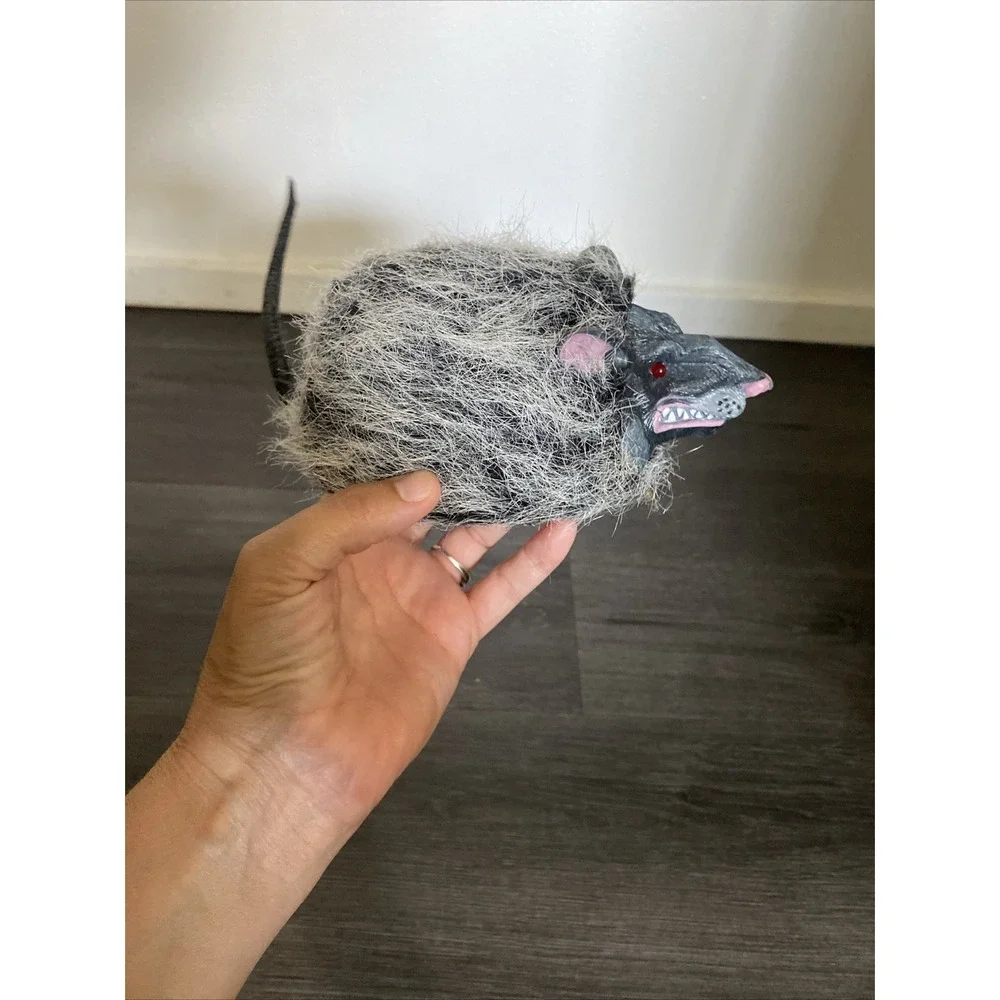 Vtg 2000 Take One RC Remote Control Wireless Dirty Rat Halloween Prop (READ)